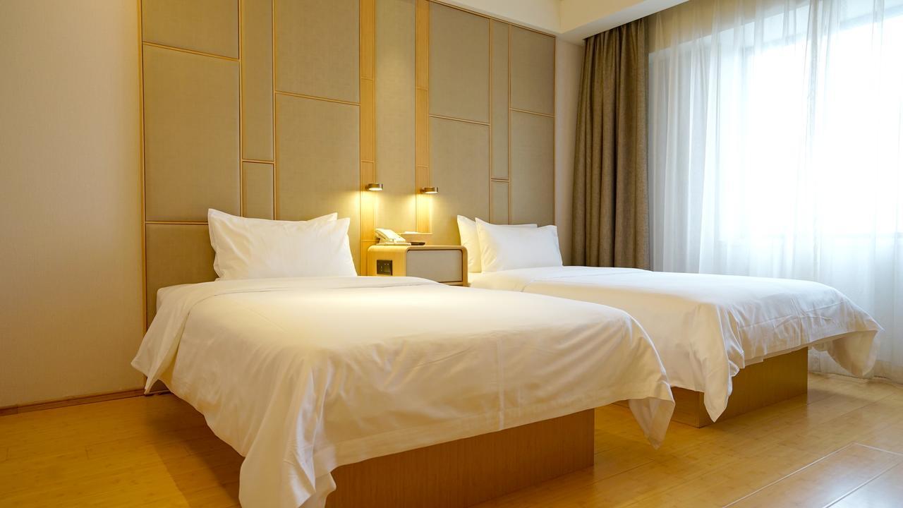 Ji Hotel Shanghai Hongqiao Hechuan Road Екстериор снимка